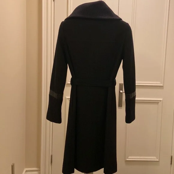 Wool Coat - Picture 9 of 11